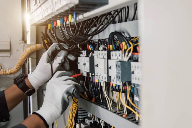 Best Affordable Emergency Electrician  in Lyons, OR